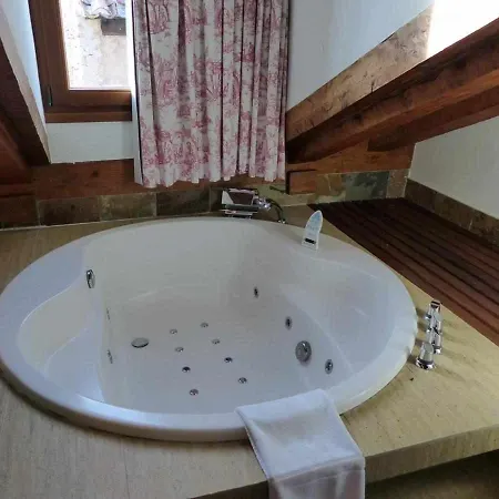 Hotel Del Arco Pedraza