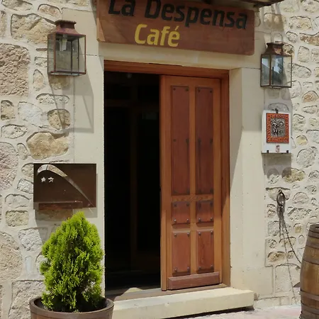 Отель Del Arco Pedraza