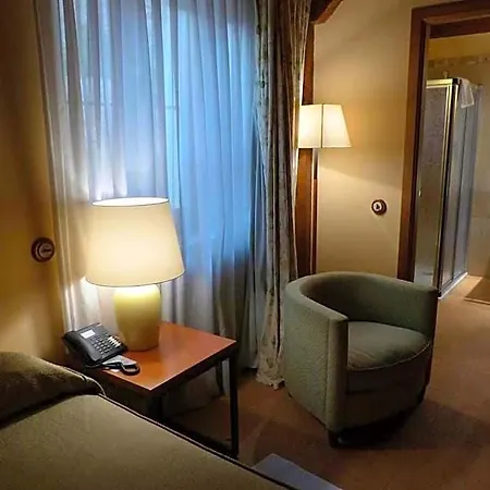 Hotel Del Arco