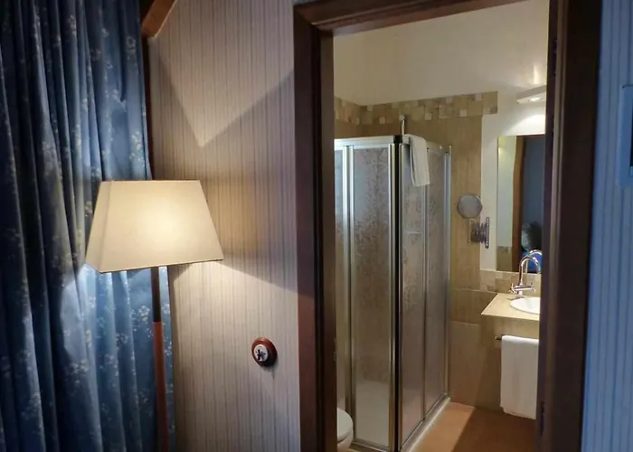 Del Arco 호텔 페드라사